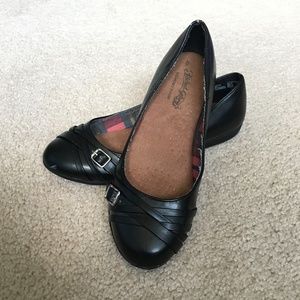 Faded Glory Black Flats | Size 6